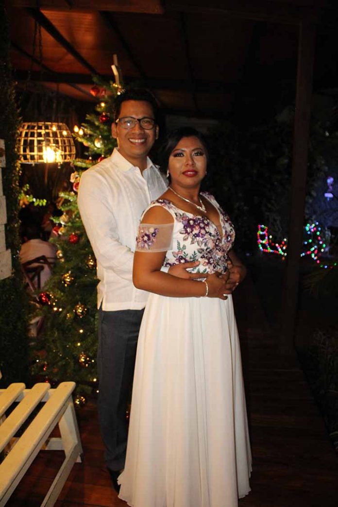 Moisés Mendoza, Wendy Orellana.