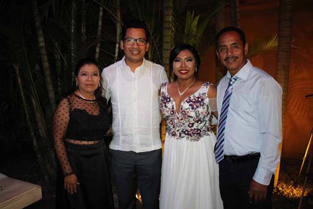 Ney Mazarigos, Moisés Mendoza, Wendy Orellana, Guillermo Orellana.