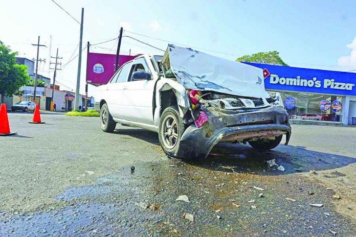 Accidente Deja dos Personas Lesionadas