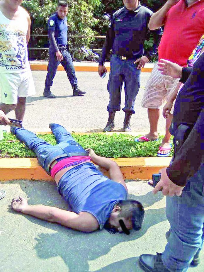 Muere al Derrapar en su Motocicleta