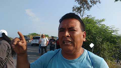 Padres de Familia Bloquearon de Nuevo el Puente Internacional Suchiate II