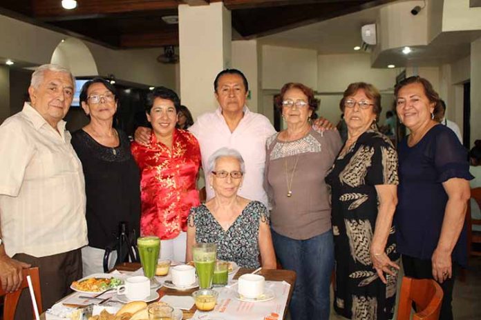 Edda Acotto festejó con familiares y amigos su cumpleaños.