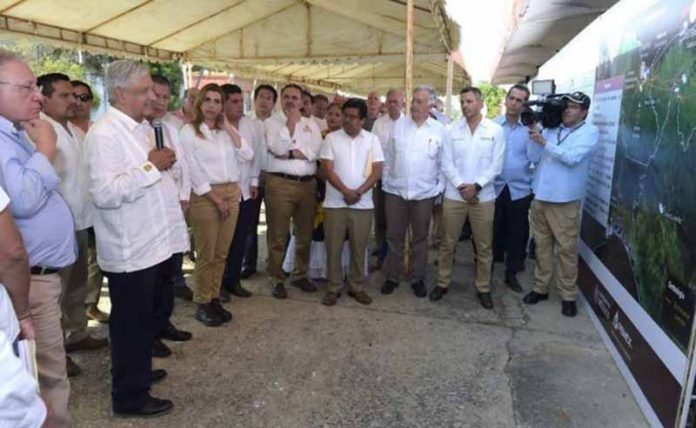 AMLO Supervisa Avances del Tren Transístmico en Oaxaca