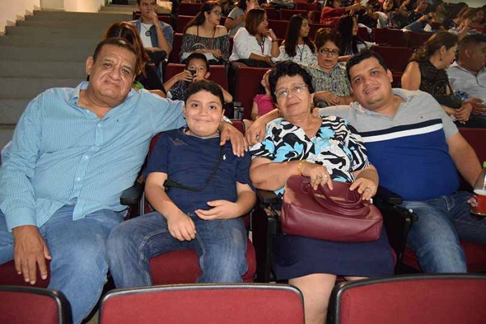 Isaac Maldonado, Abraham Maldonado, Doris Galindo, Fredy Maldonado.