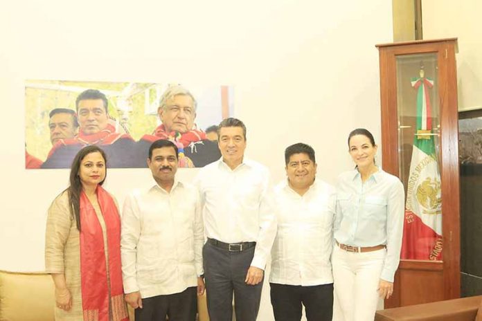 El gobernador Rutilio Escandón Cadenas, se reunió con el Embajador de la India en México Muktesh Kumar Pardeshi.