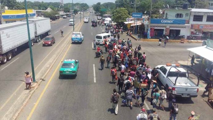 Se Dispersan Caravanas en la Costa-Soconusco, Miles de Migrantes Deambulan en Tapachula