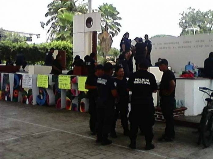 Concluye Paro Laboral de Policías en Mapastepec