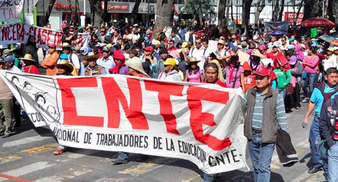 Amenaza la CNTE con Paro Nacional Indefinido a Partir del 15 de Mayo