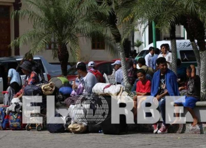 El Parqu “Miguel Hidalgo” representa un foco de contaminación e inseguridad por la presencia de migrantes ilegales, quienes brindan una imagen deplorable para los turistas y compradores que visitan el Centro Histórico de Tapachula.