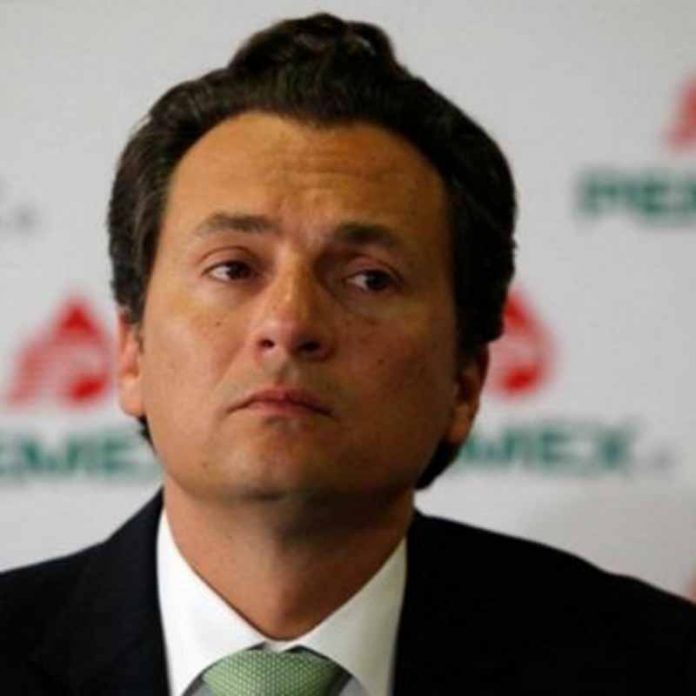 Emilio Lozoya Exdirector General de Pemex, Inhabilitado por 10 Años