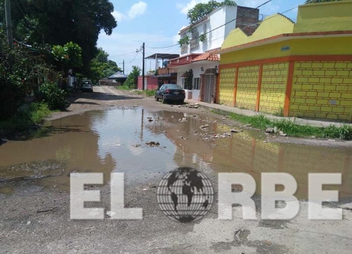 Convertidas en Lagunas las Calles de la Colonia Éxtasis