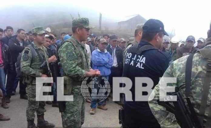 Retienen a Militares por Fertilizantes Para Cultivo de Amapola en Guerrero