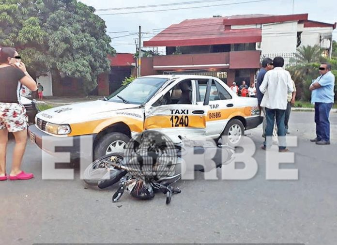 Motociclista Resultó Lesionado en Aparatoso Choque