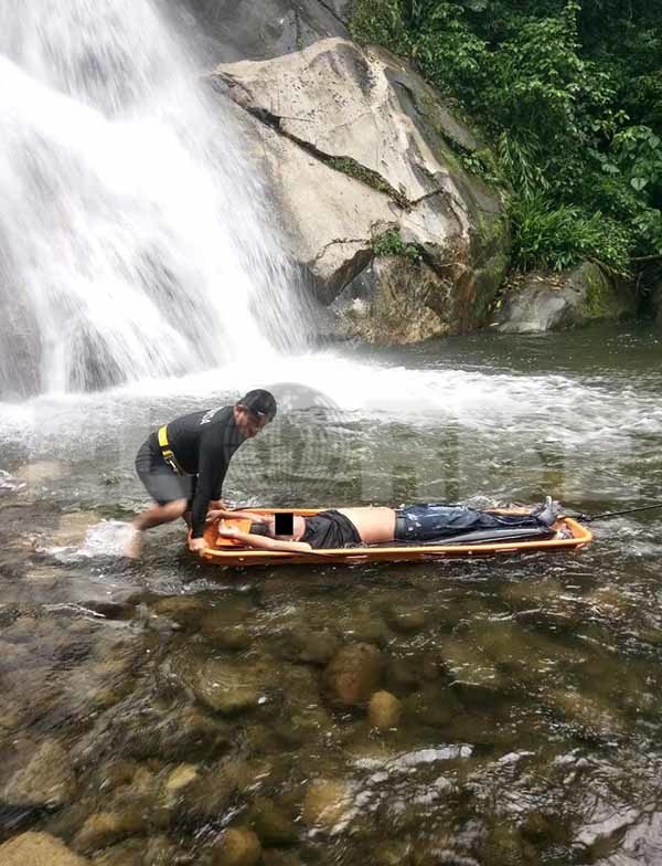 Murió al Caer a Cascada de 20 Metros de Altura - Periódico El Orbe.