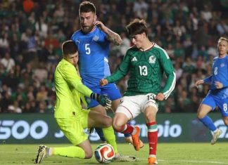 México Golea 4-0 a Islandia y Enamora a la Afición