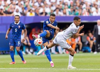 Mbappé Guía a Francia Para Derrotar 3-0 a la Selección de Irak