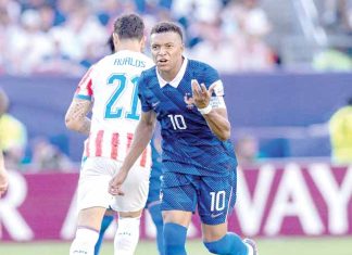 Un Penal de Mbappé Lleva a Francia a Derrotar 1-0 a Paragua y Continúa en la Disputa por el Título Mundialista