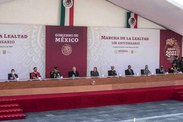 Acompaña ERA a AMLO a la Marcha por la Lealtad Periódico El Orbe