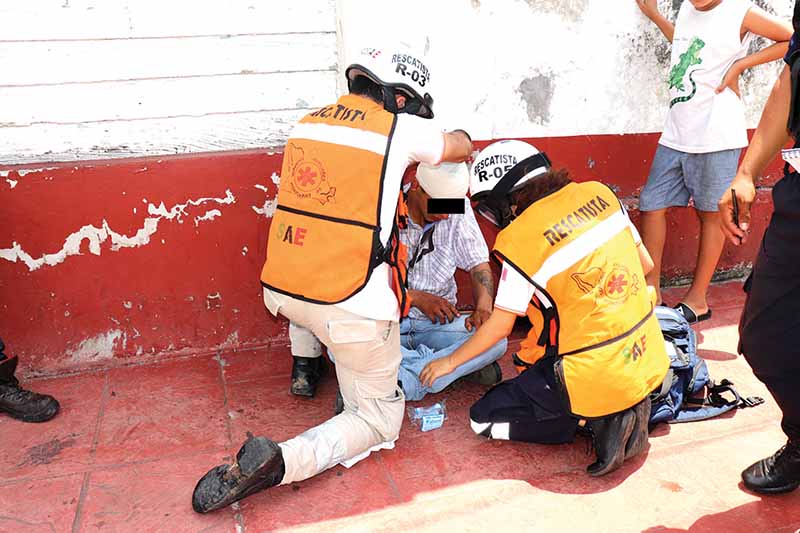 Dos Motociclistas Lesionados Al Chocar Periódico El Orbe