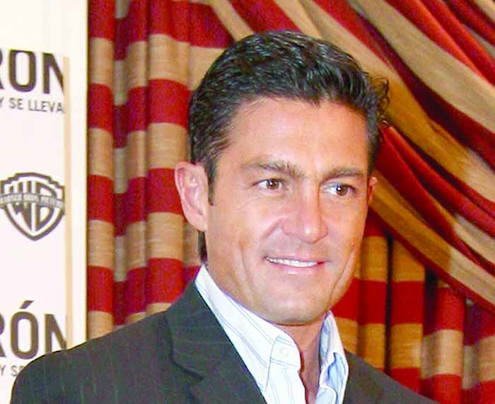 Fernando Colunga Divide Opiniones por su Aspecto Físico Periódico El